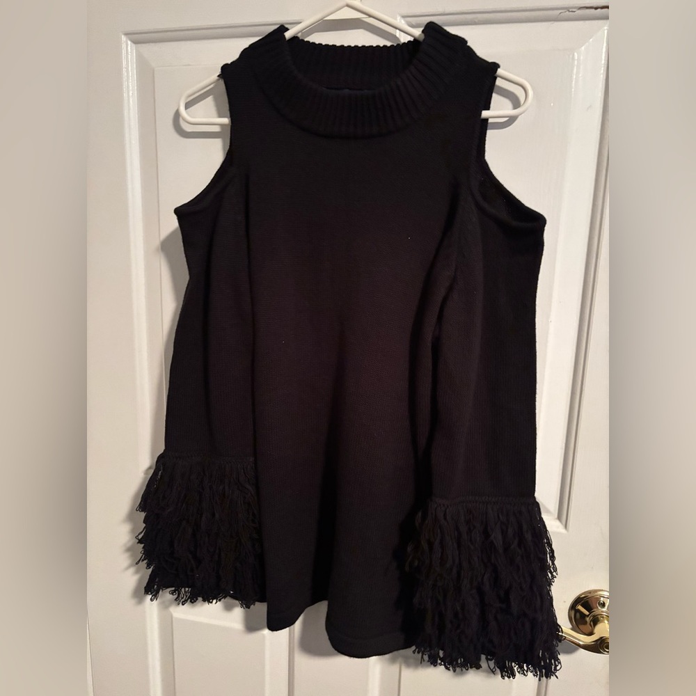 Denim 24/7 Black Cold Shoulder Fringe Sleeve Sweater (14/16)
